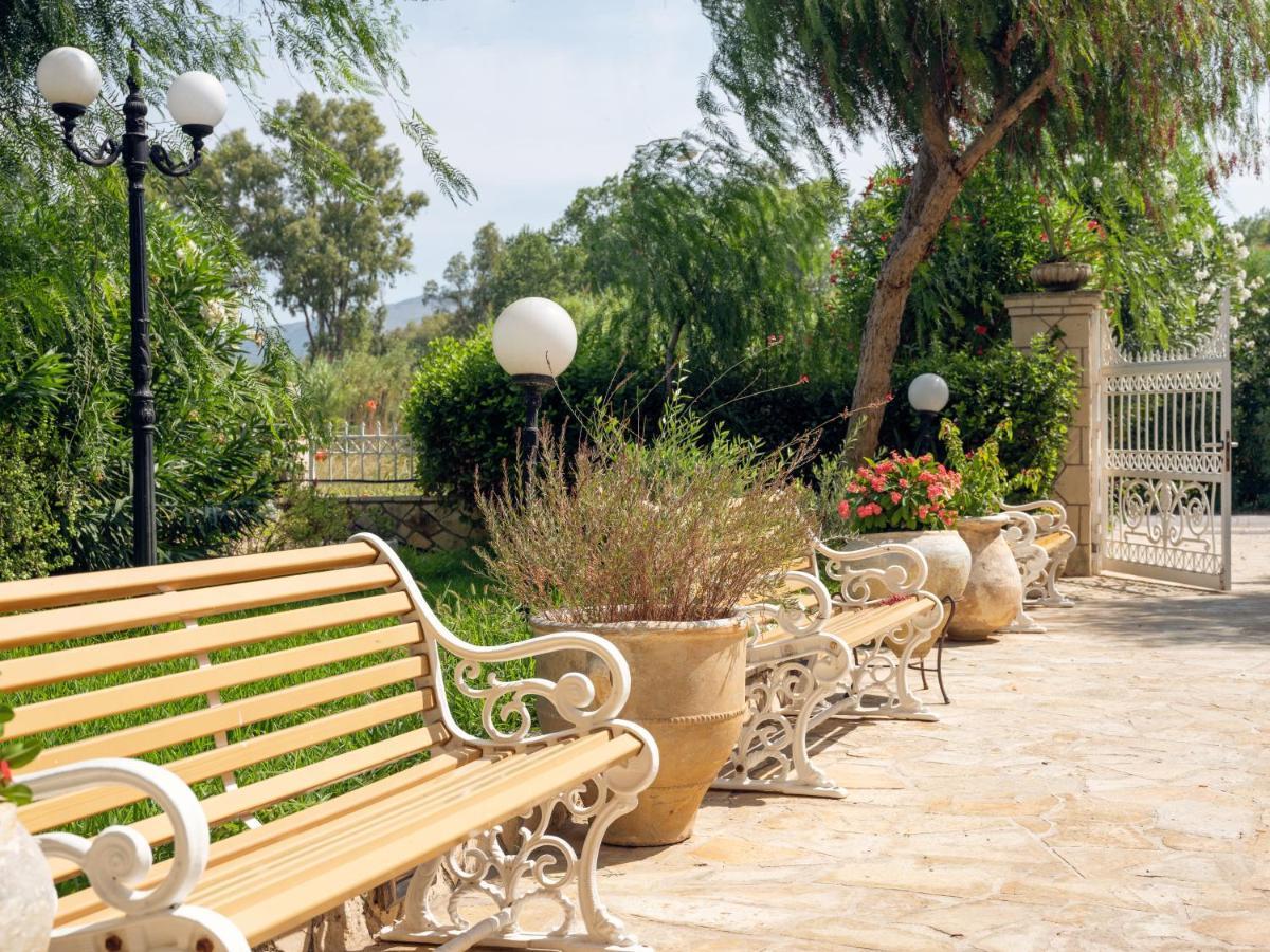 Villa Maria Laganas Luaran gambar